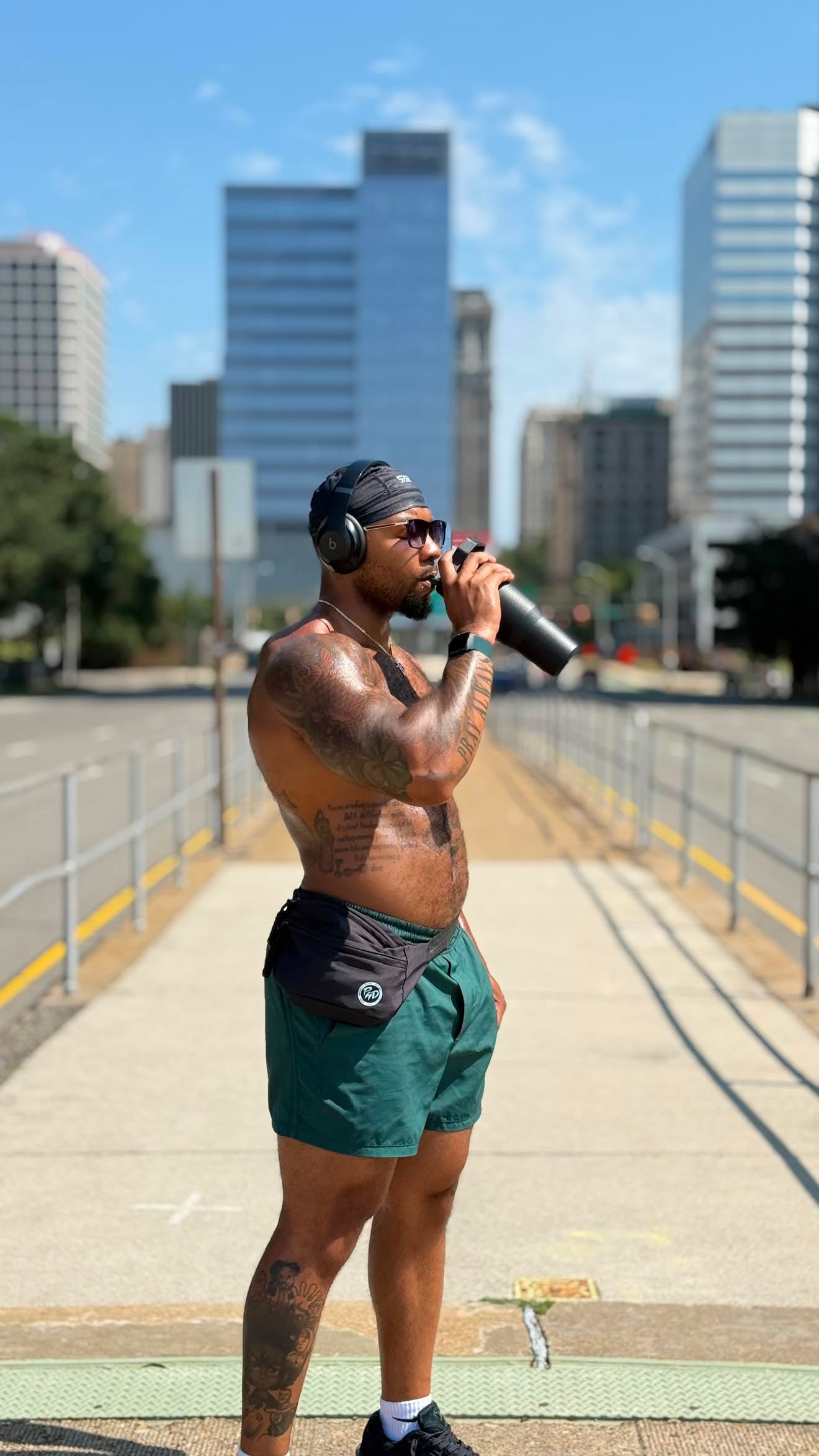 ELITE MOTION SHORTS