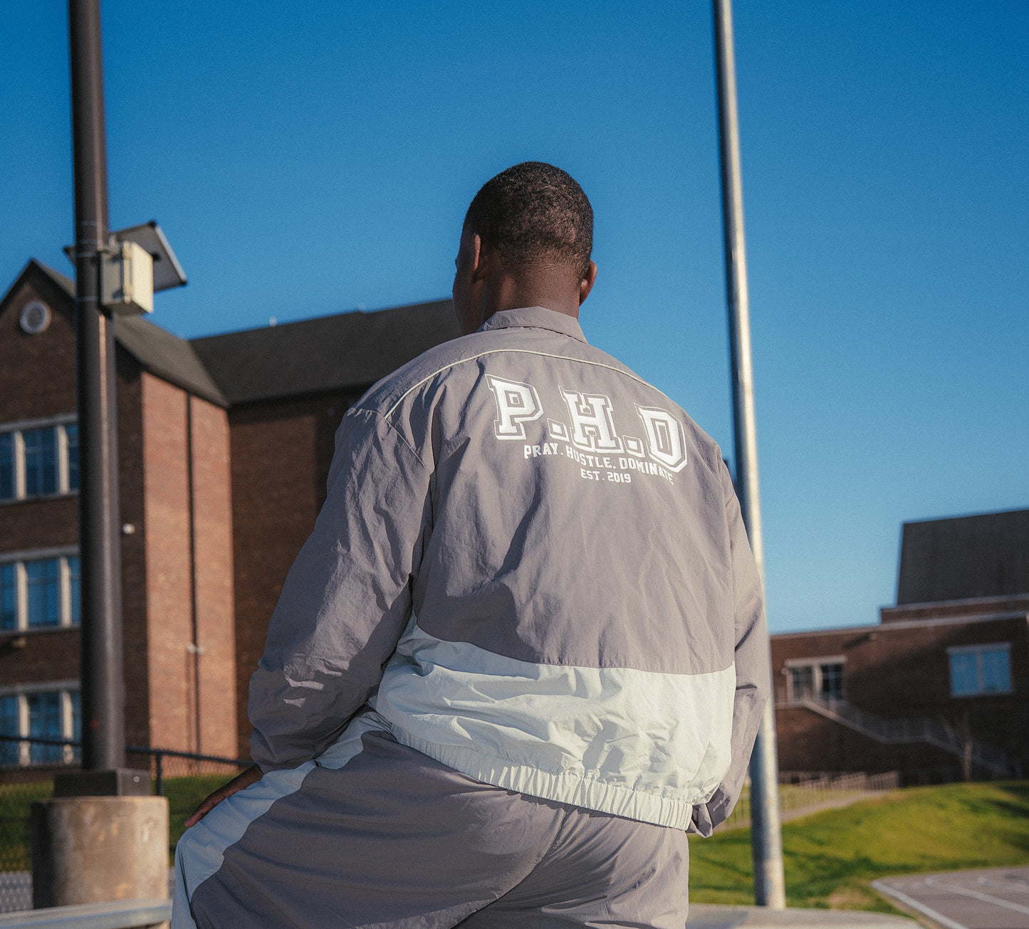 VICTORY TRACK JACKET