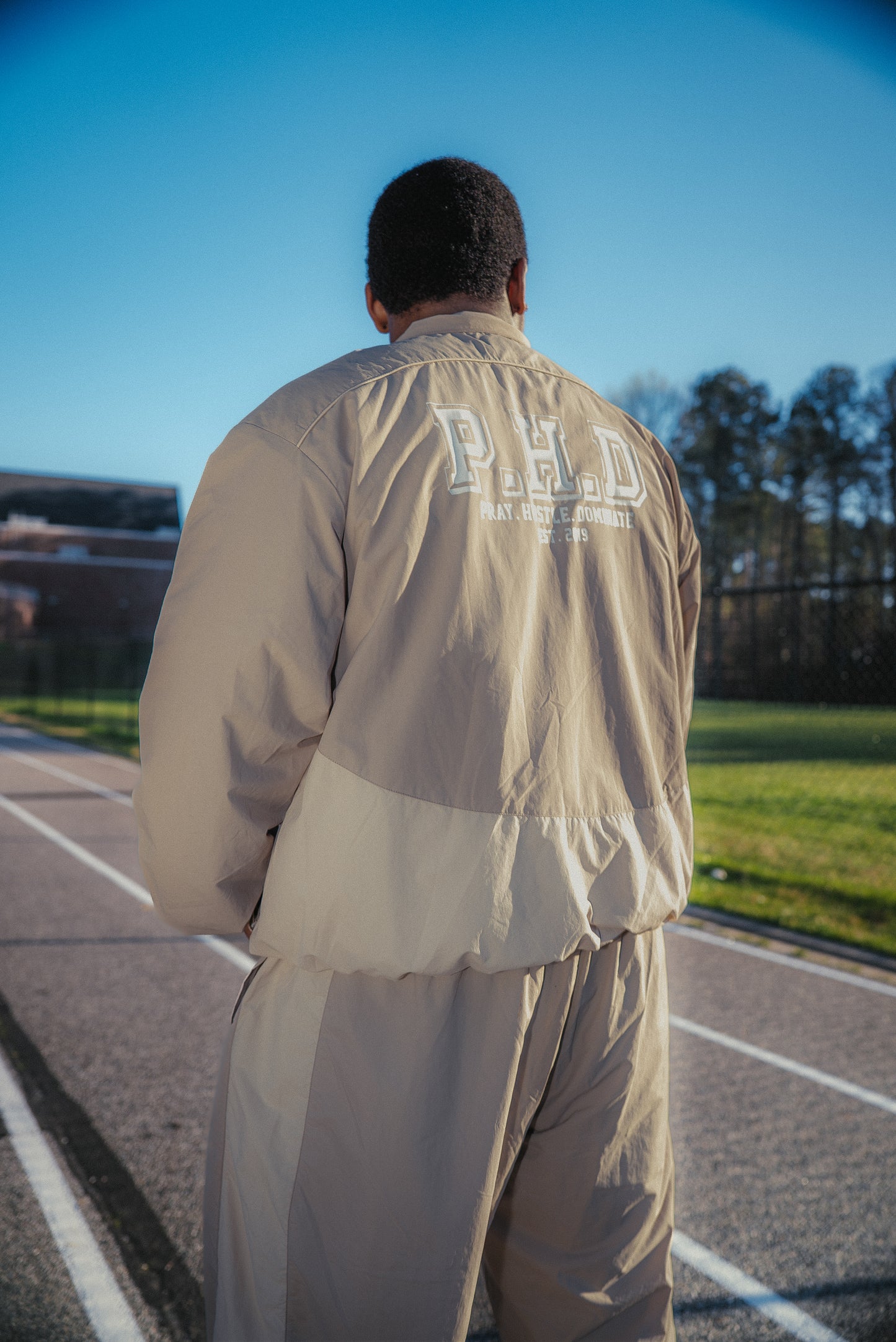 VICTORY TRACK PANTS