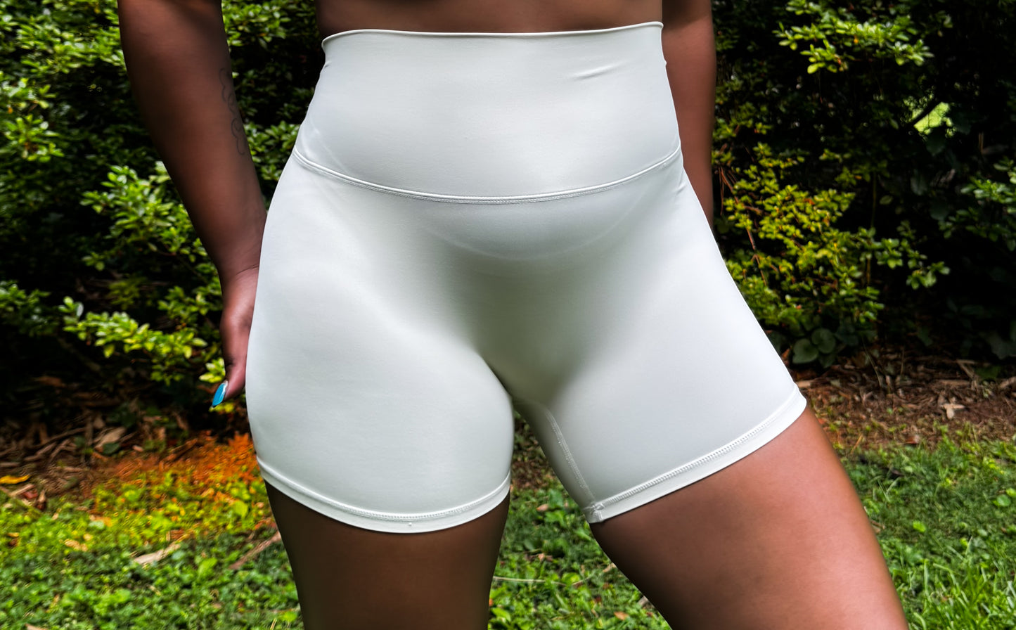 SECOND SKIN SHORTS