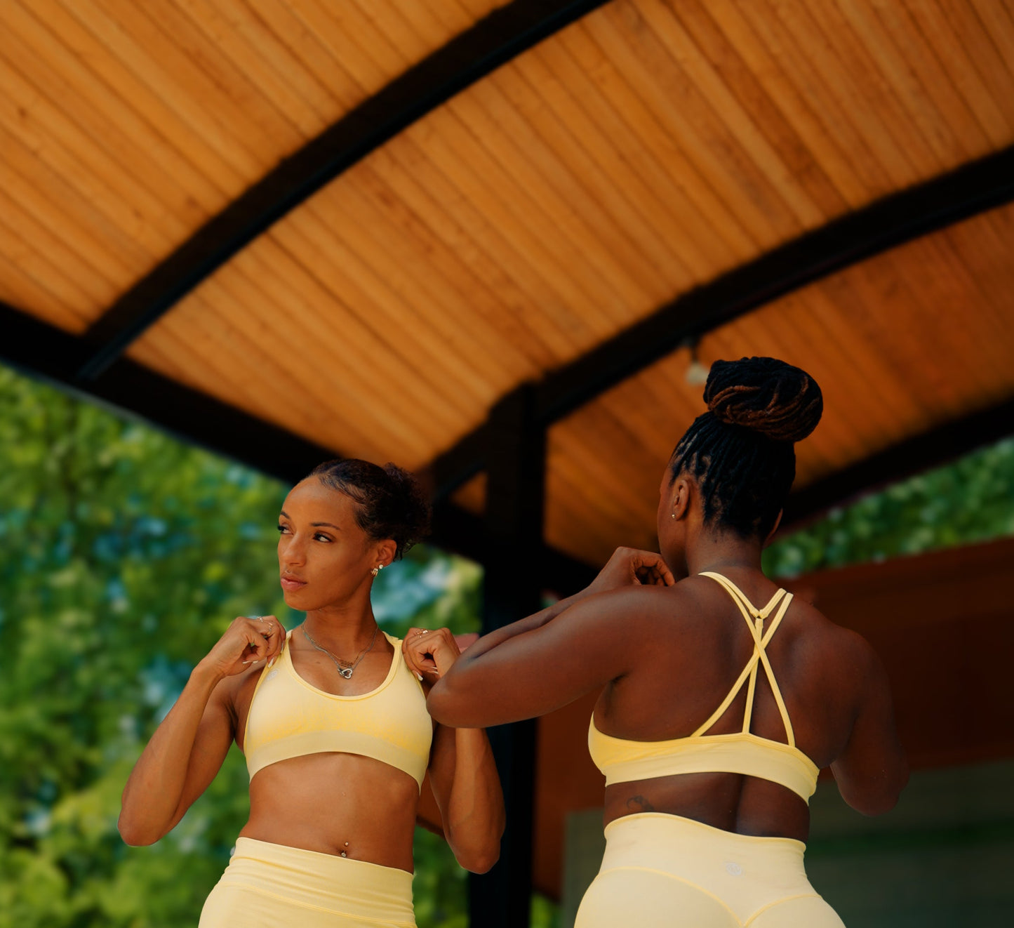 GLOW BRA