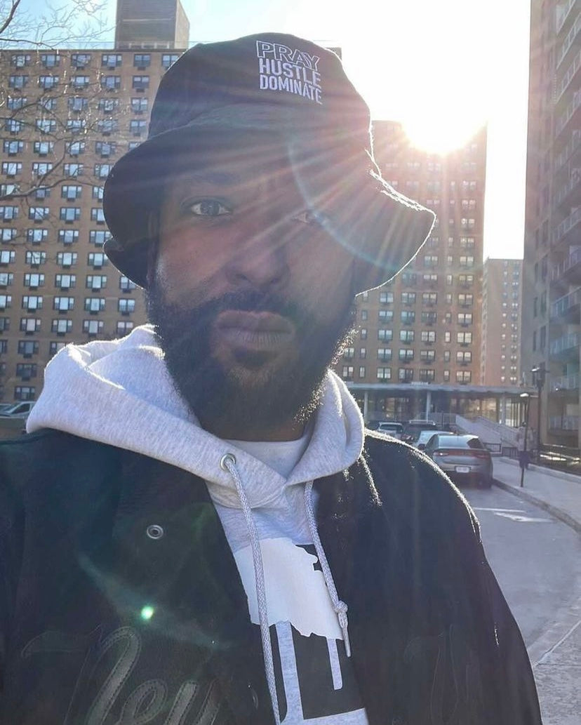 LYFESTYLE BUCKET HAT